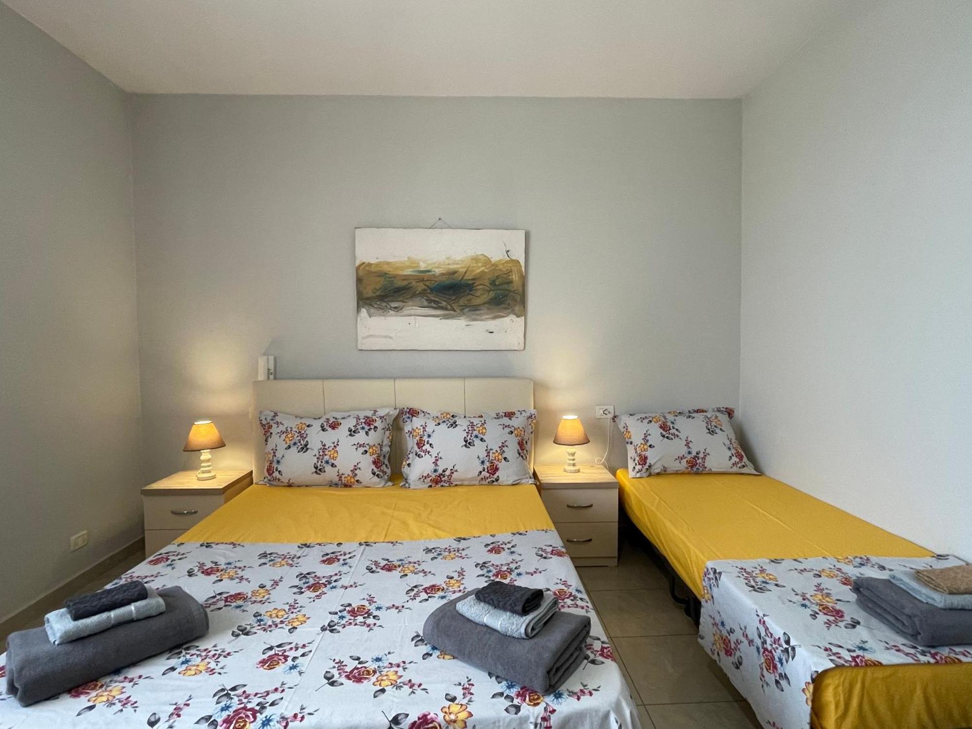 Peak Apartment Sea View In Vollga Durres #3 Buitenkant foto